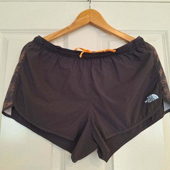 The North Face Shorts Women size L/G‎ - Picture 1 of 6
